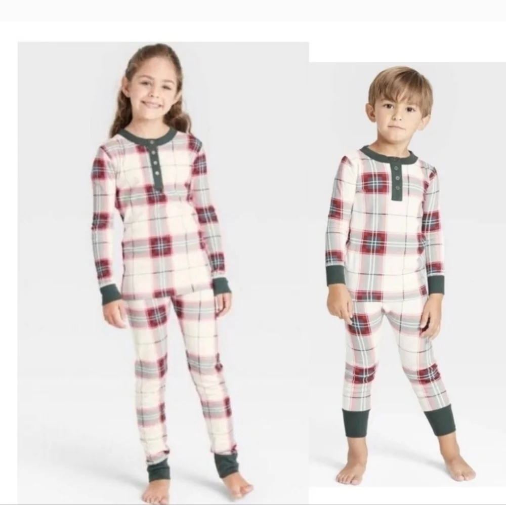 Hearth and hand kids pajama set